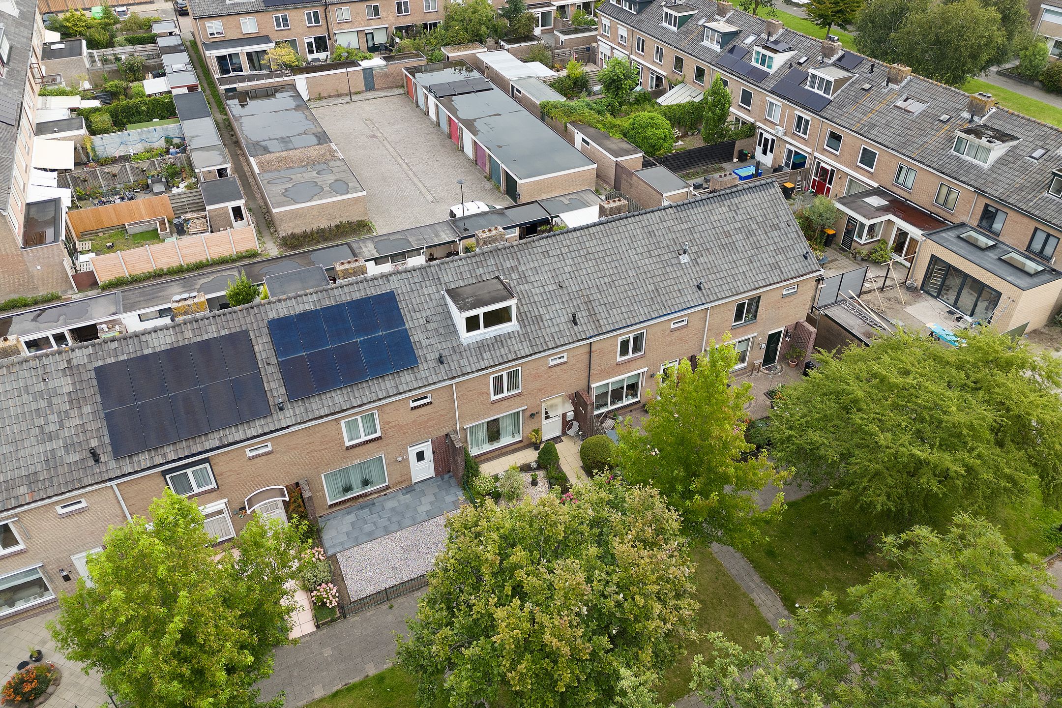 Foto 39 van J. van de Veldelaan 27