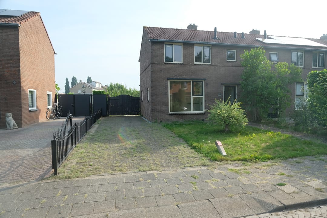 Foto 1 van Burgemeester J.W. Hondelinkstraat 14