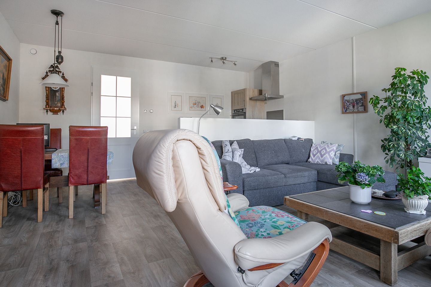 Foto 19 van I.G.J.van den Boschstraat 2-A