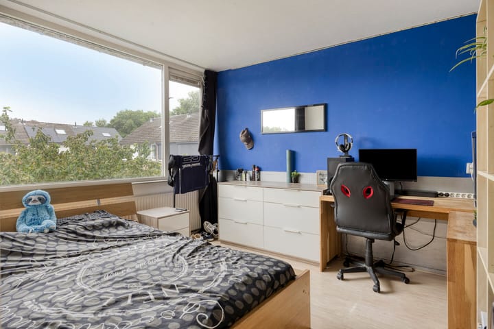 Foto 14 van Raam 619