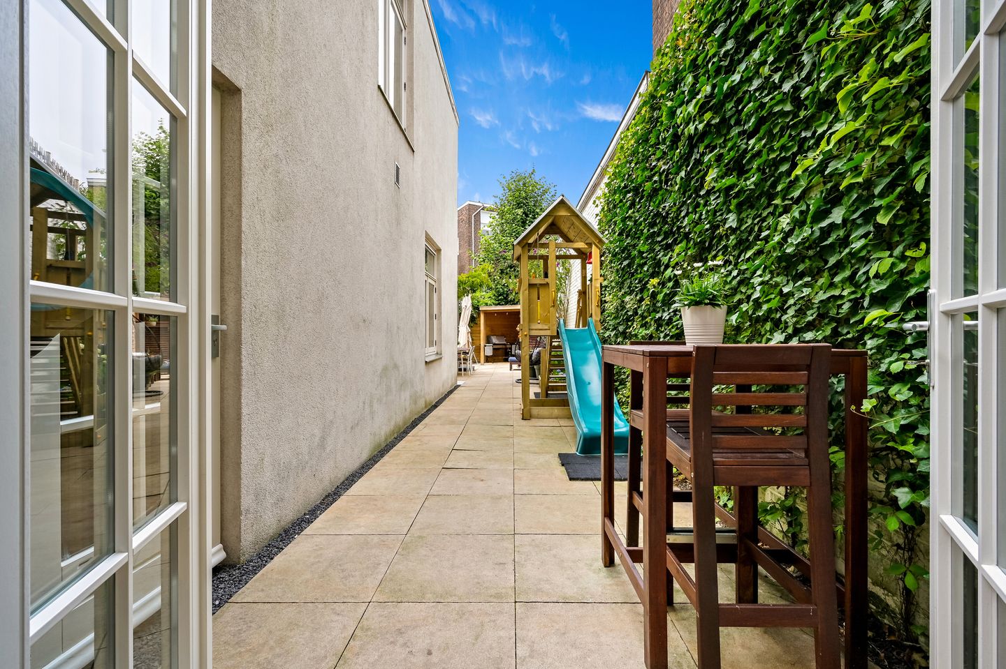 Photo 10 of Van Aerssenstraat 249