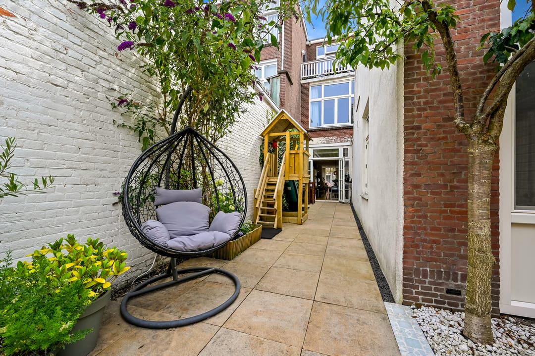 Photo 13 of Van Aerssenstraat 249