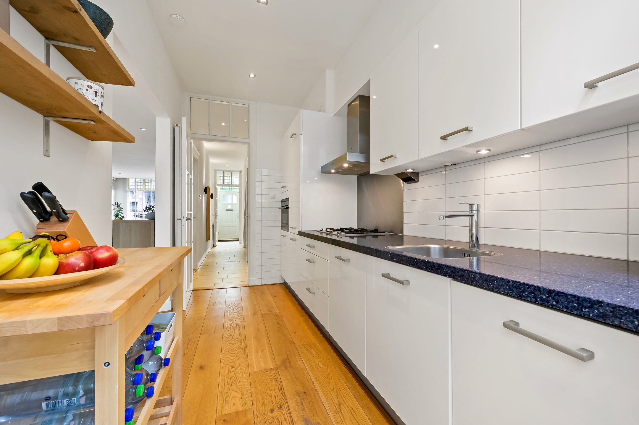 Photo 15 of Van Aerssenstraat 249