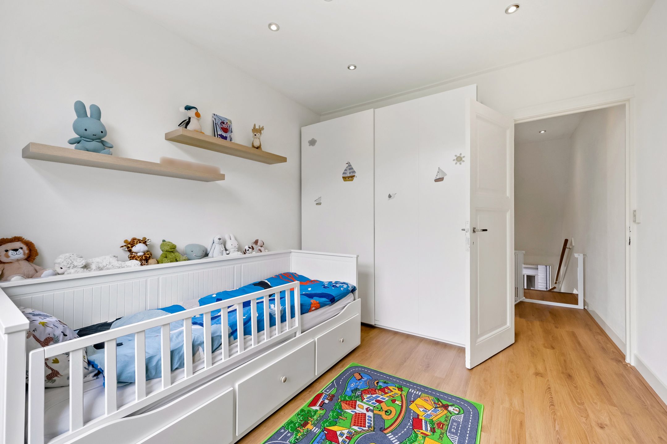 Photo 30 of Van Aerssenstraat 249