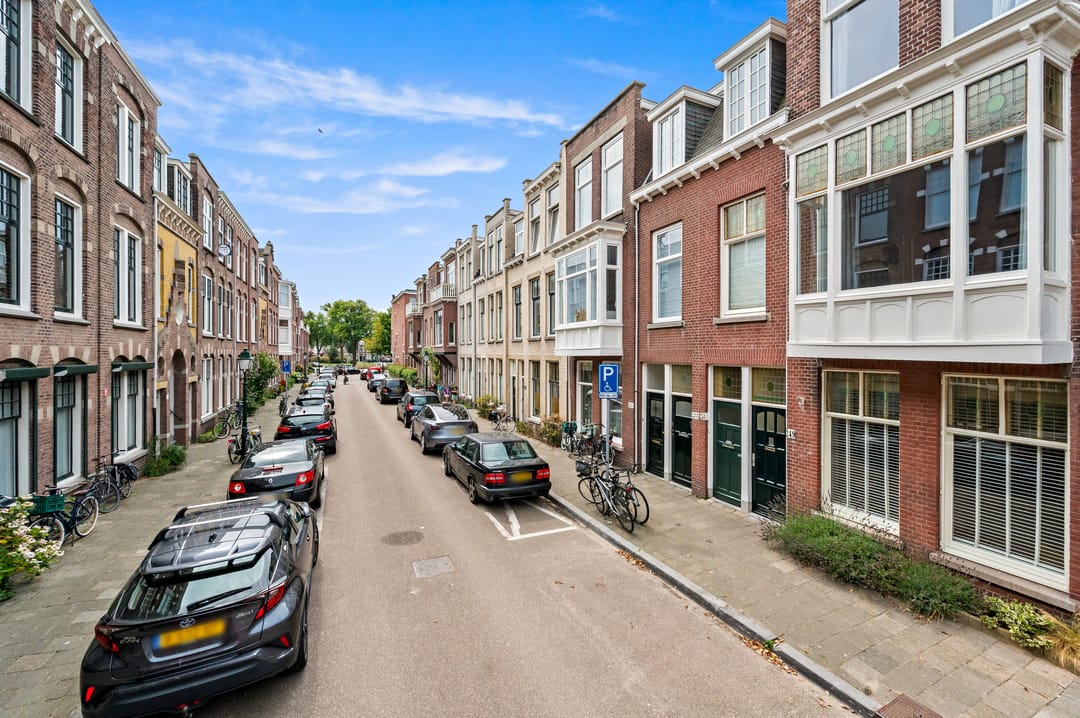 Photo 37 of Van Aerssenstraat 249