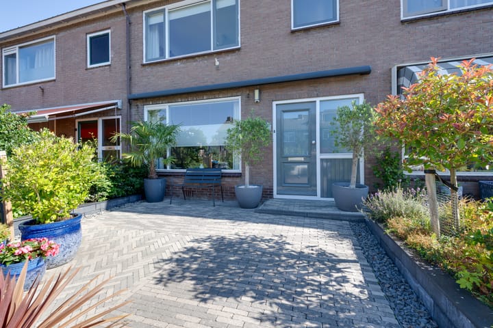 Foto 5 van Julianalaan 51