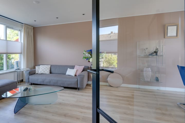 Foto 9 van Julianalaan 51