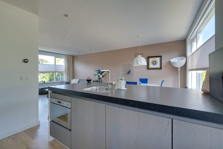 Foto 28 van Julianalaan 51