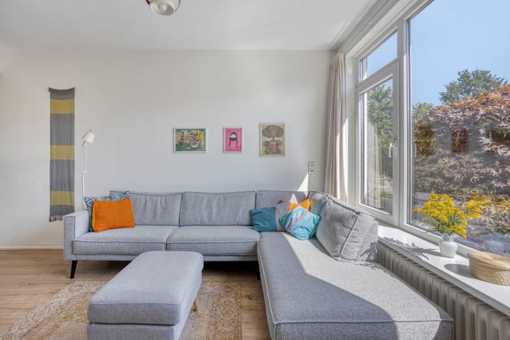 Foto 4 van Heilige Stoel 5013