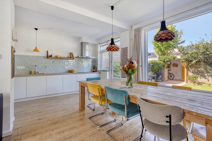 Foto 6 van Heilige Stoel 5013