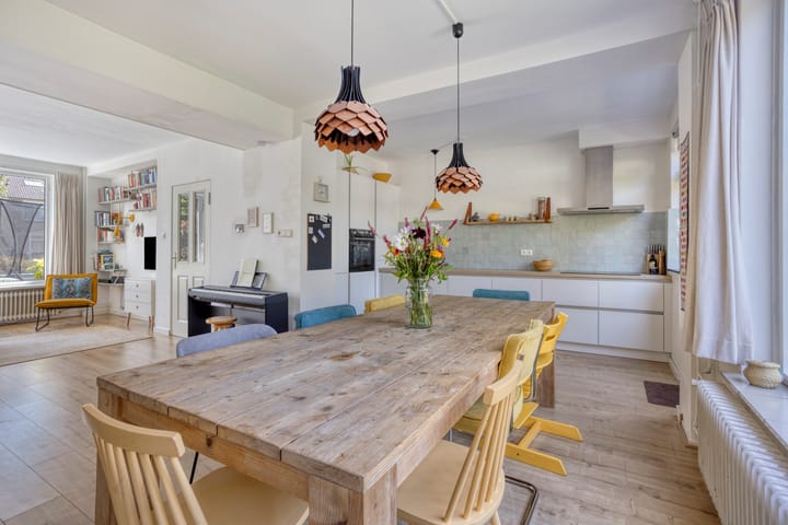 Foto 7 van Heilige Stoel 5013