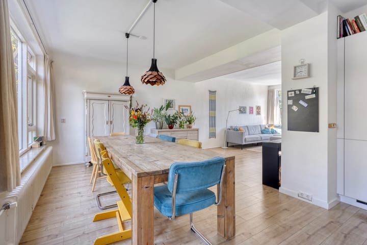 Foto 11 van Heilige Stoel 5013