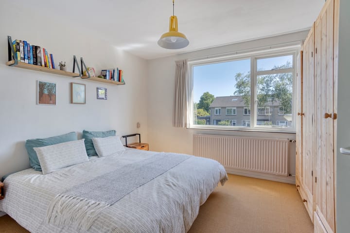 Foto 13 van Heilige Stoel 5013