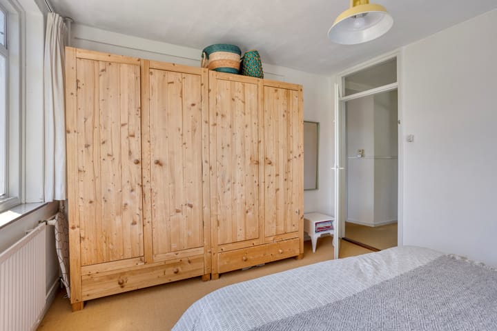 Foto 14 van Heilige Stoel 5013