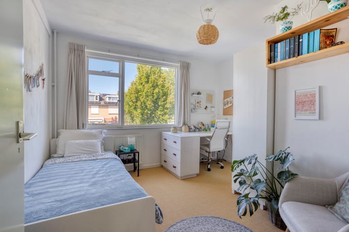 Foto 18 van Heilige Stoel 5013