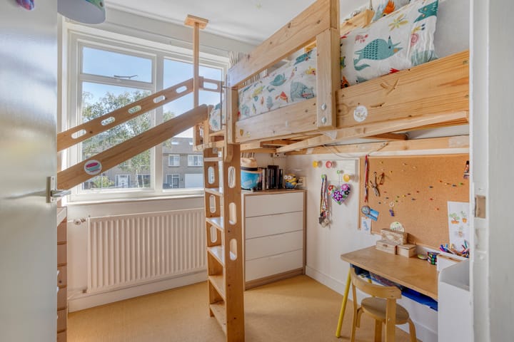 Foto 22 van Heilige Stoel 5013