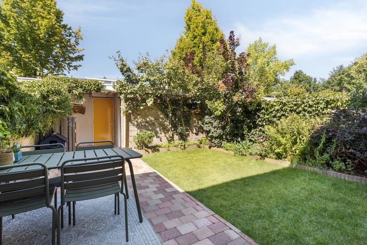 Foto 26 van Heilige Stoel 5013