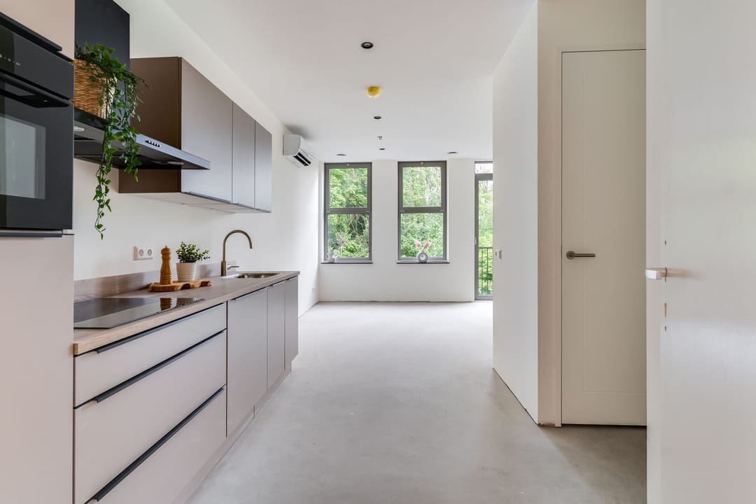 Foto 1 van Raadhuisplein 12