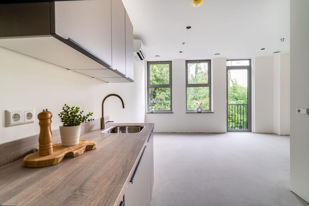 Foto 2 van Raadhuisplein 12