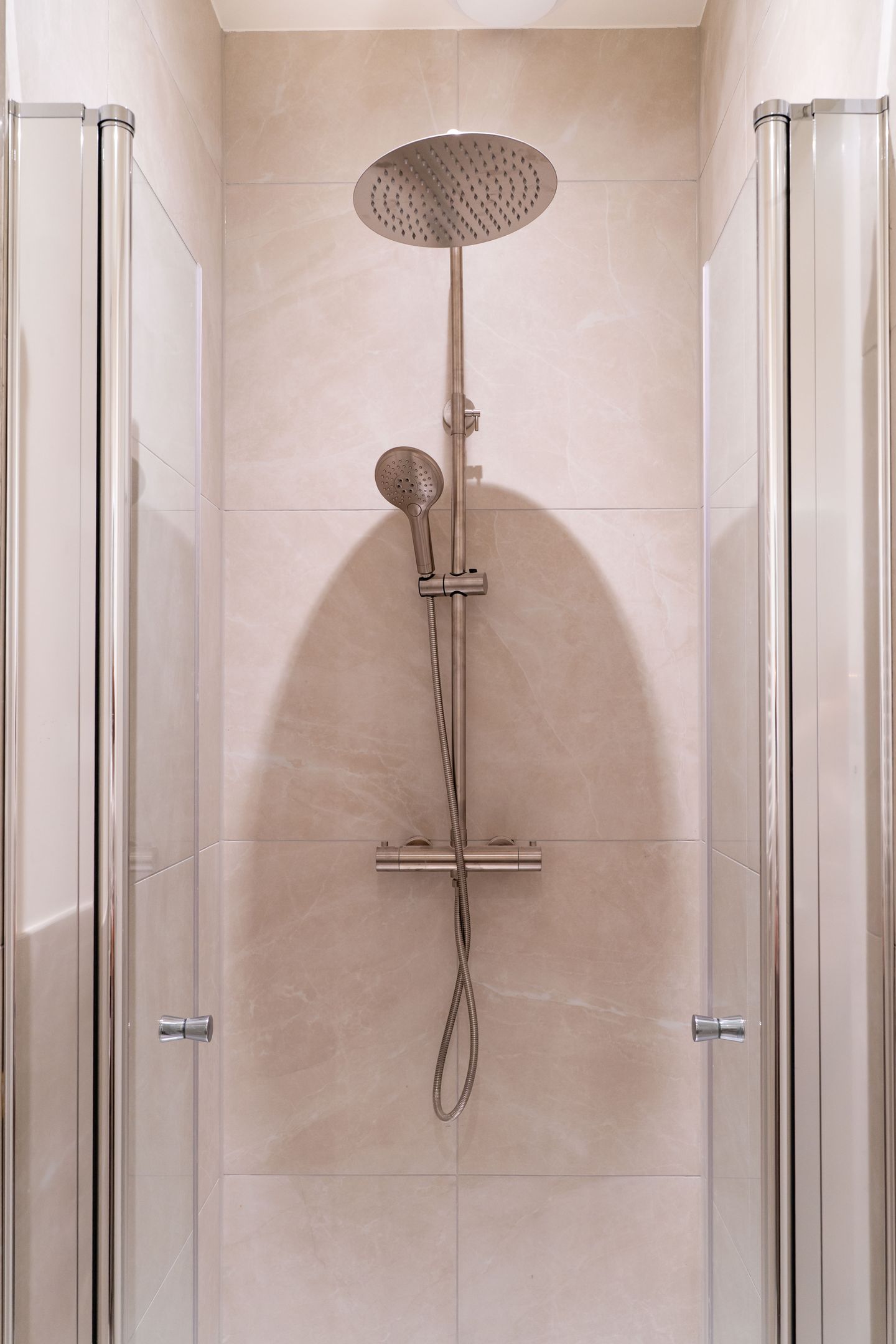 Foto 19 van Raadhuisplein 12