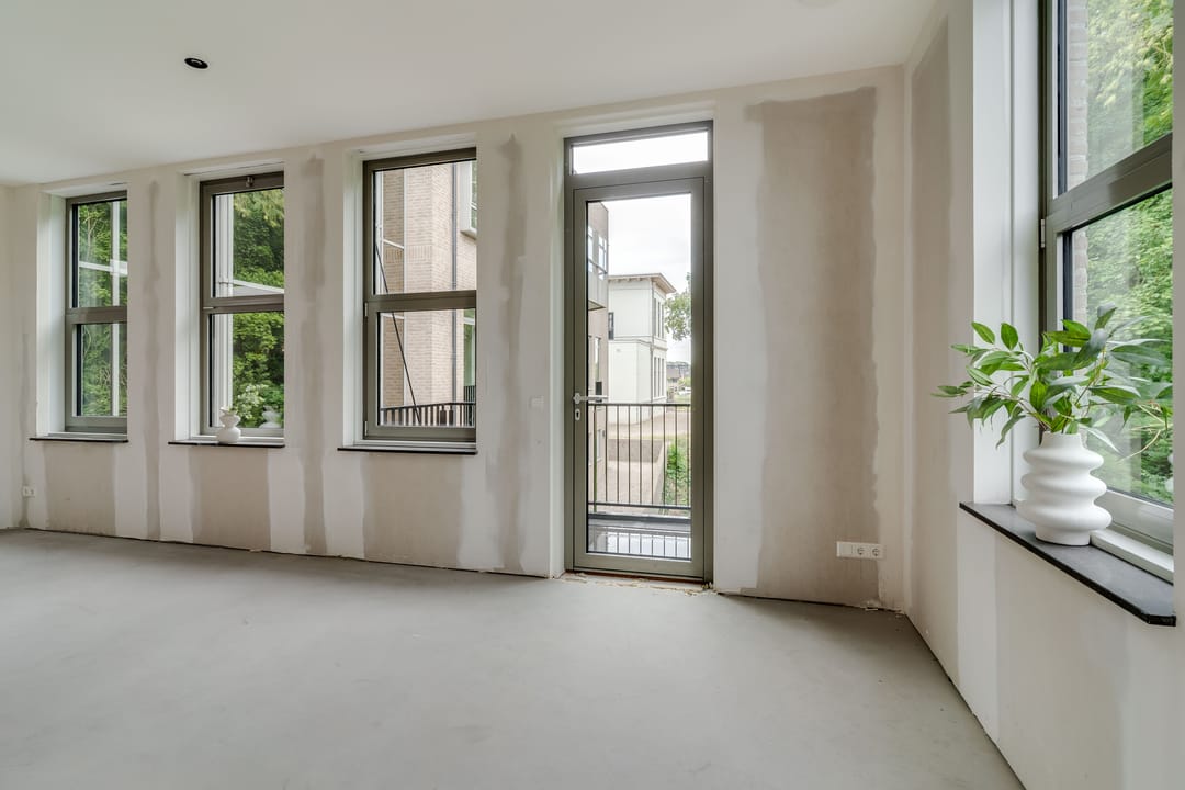 Photo 11 of Raadhuisplein 28