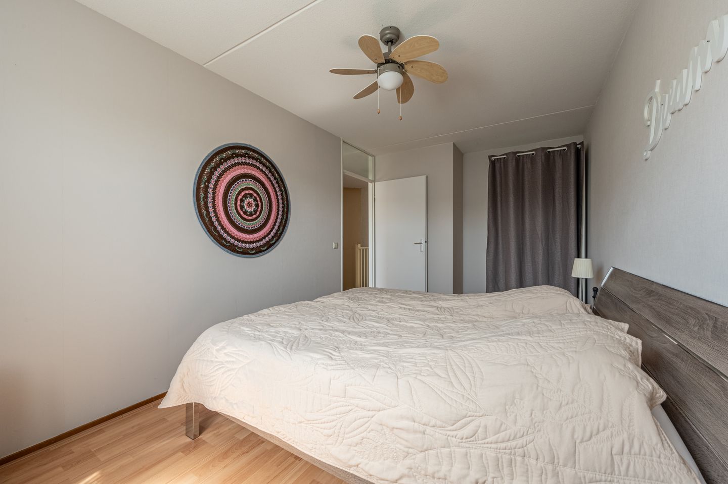 Foto 25 van Palissander 354