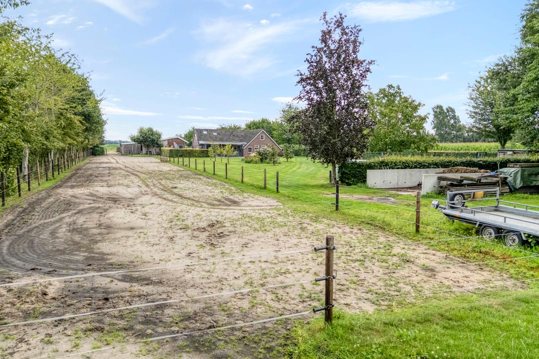 Foto 106 van Brouwersweg 1