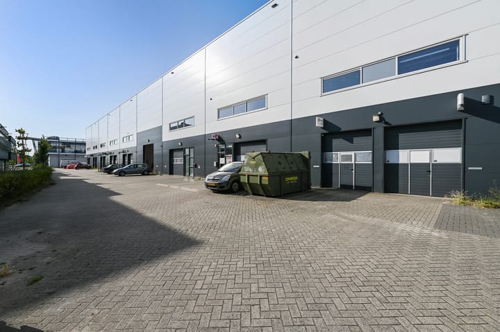 Laan van Waalhaven 424, Den Haag