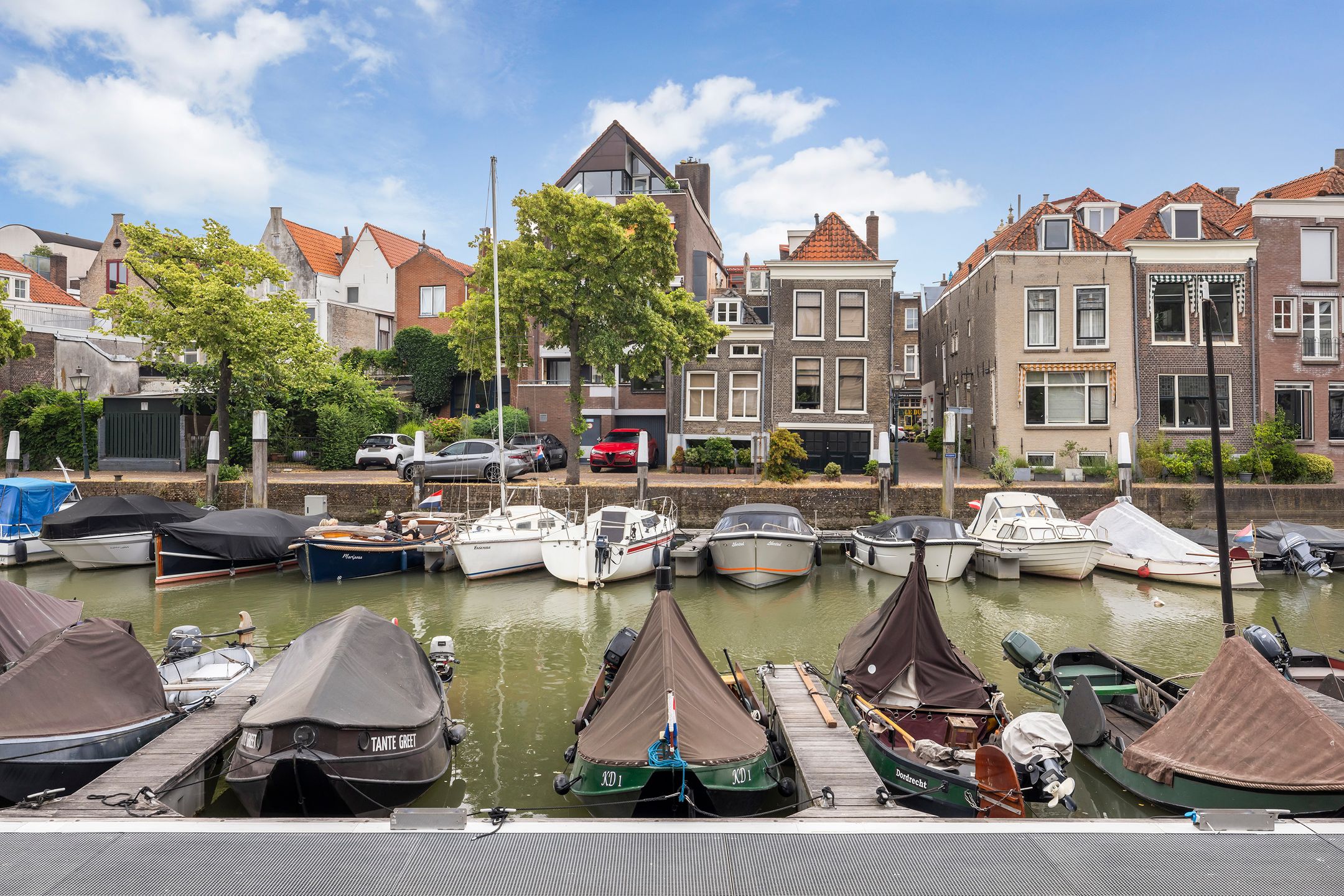 Photo 33 of Wijnstraat 117
