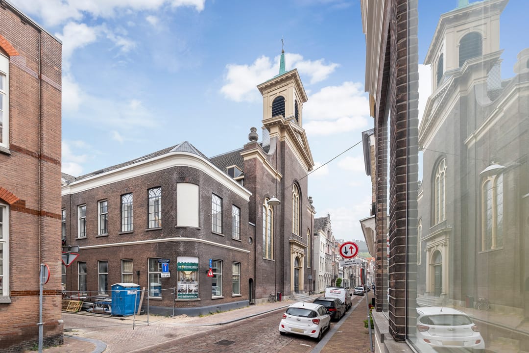 Photo 32 of Wijnstraat 117