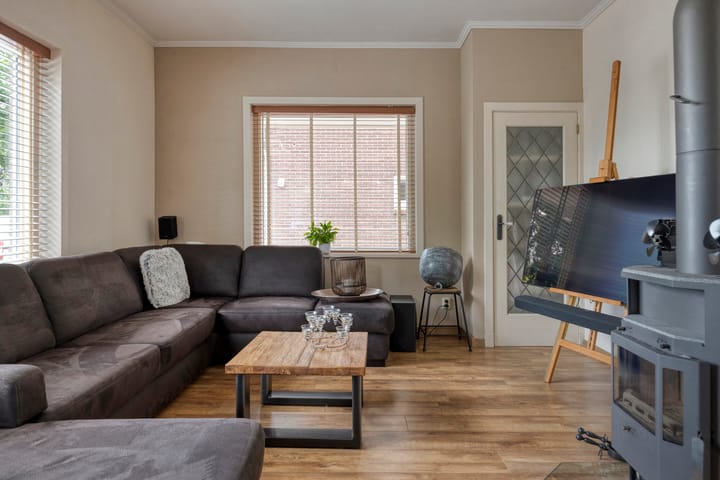 Photo 13 of Hoogvlietsekerkweg 76