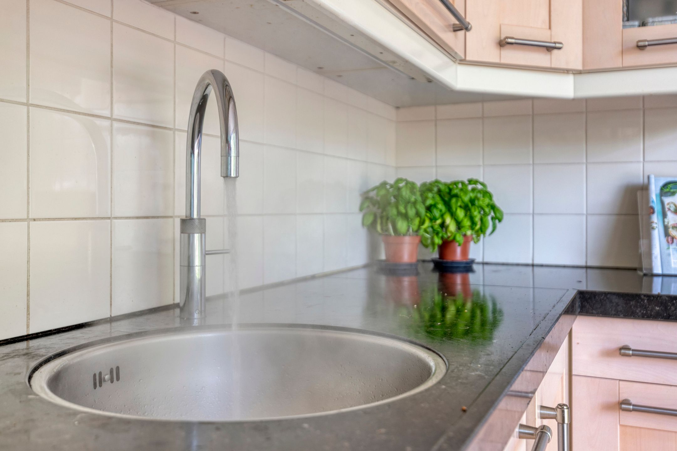 Foto 24 van Hoogvlietsekerkweg 76