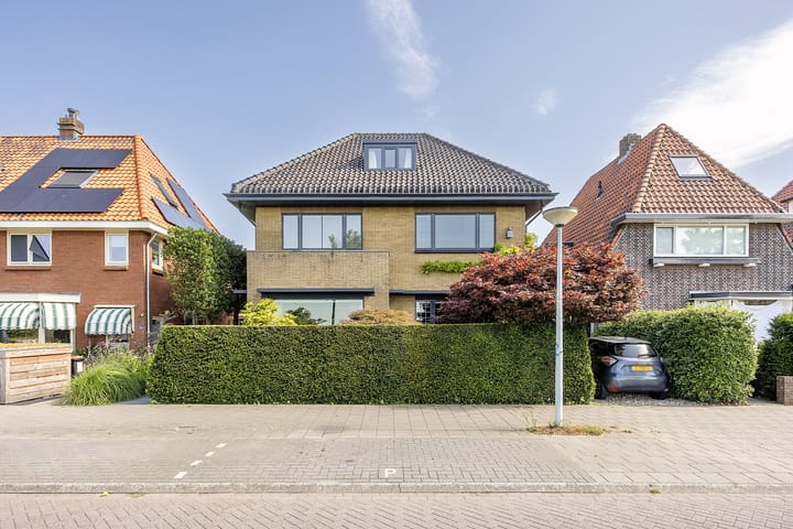 Foto 1 van Esdoornlaan 23