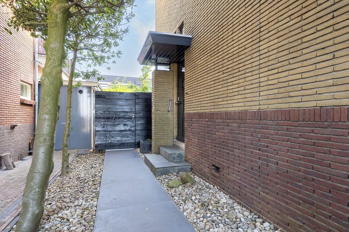 Foto 6 van Esdoornlaan 23