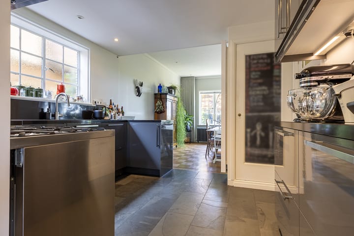 Foto 15 van Esdoornlaan 23