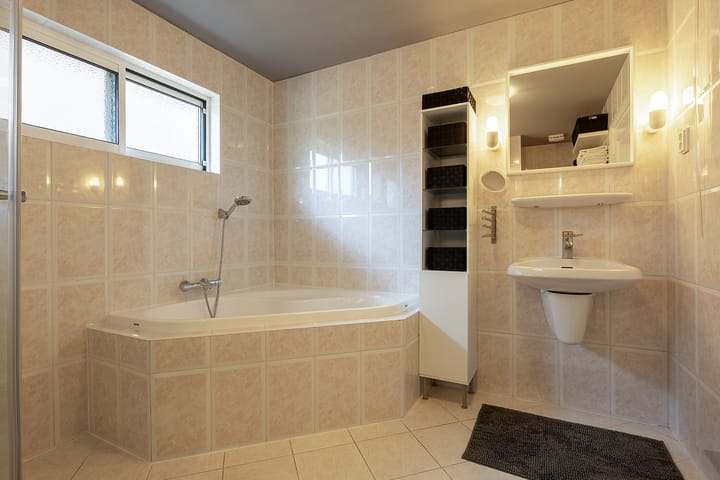 Foto 31 van Esdoornlaan 23