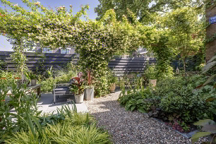 Foto 43 van Esdoornlaan 23