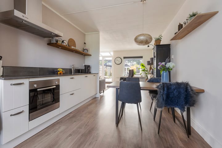 Foto 18 van Leeuwerikhof 20