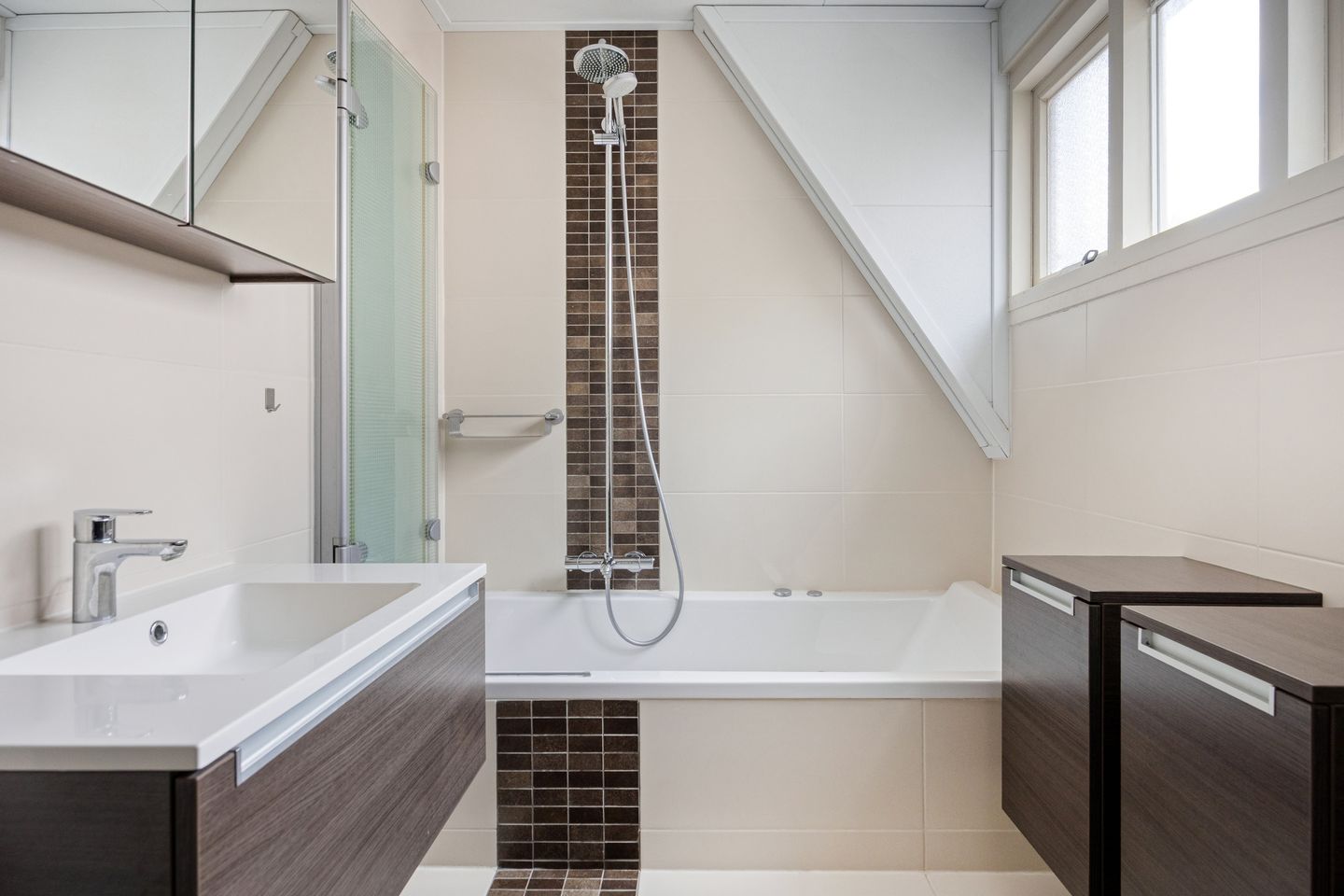 Photo 20 of St. Antoniestraat 13-A