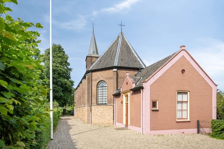 Photo 32 of St. Antoniestraat 13-A