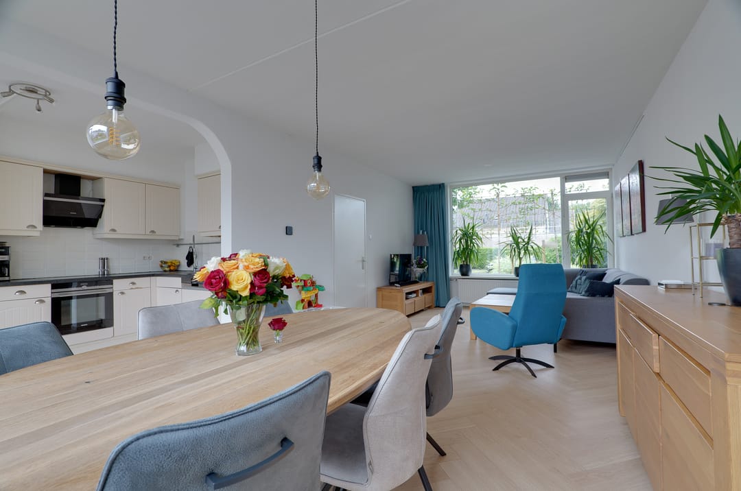 Photo 8 of Maasstraat 36