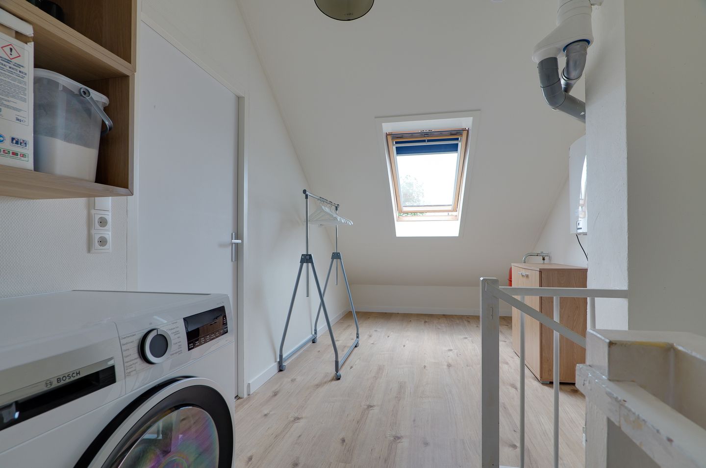 Photo 25 of Maasstraat 36