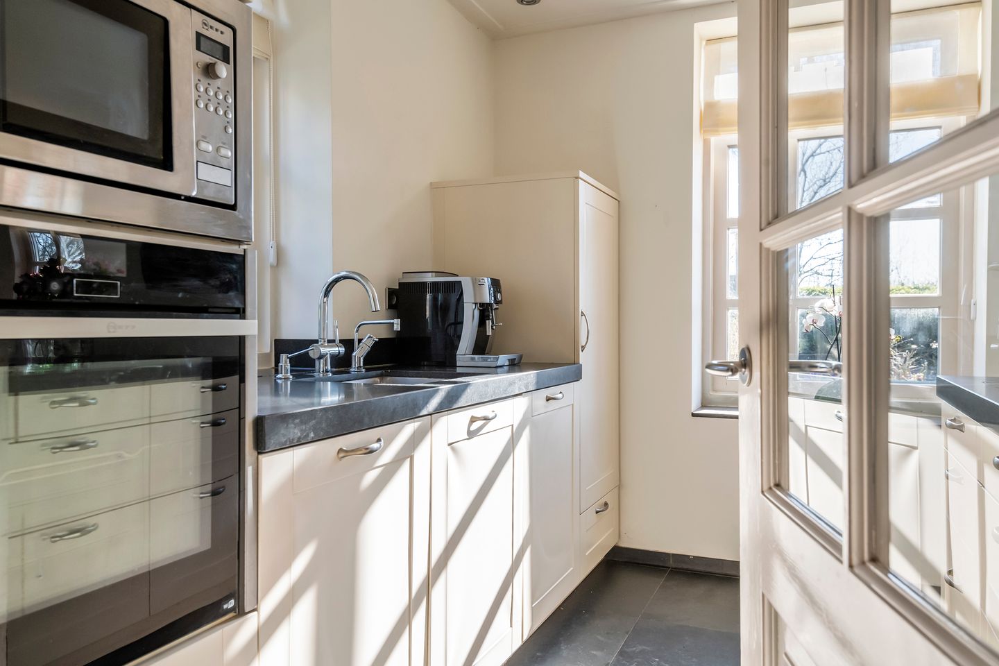 Foto 14 van Tielerweg 52