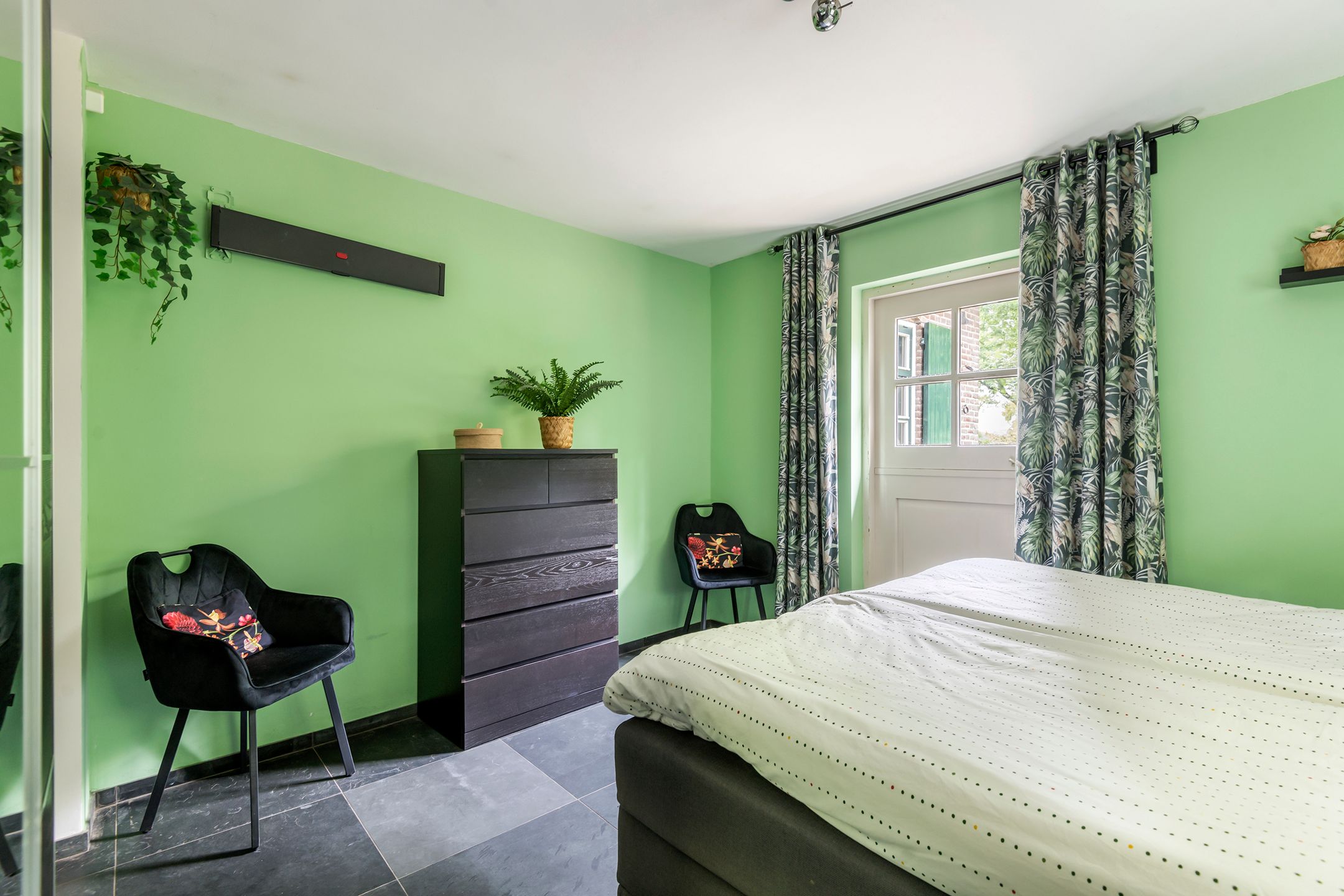 Foto 21 van Tielerweg 52