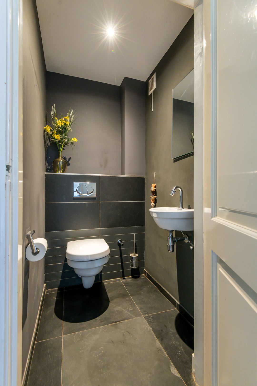 Foto 22 van Tielerweg 52