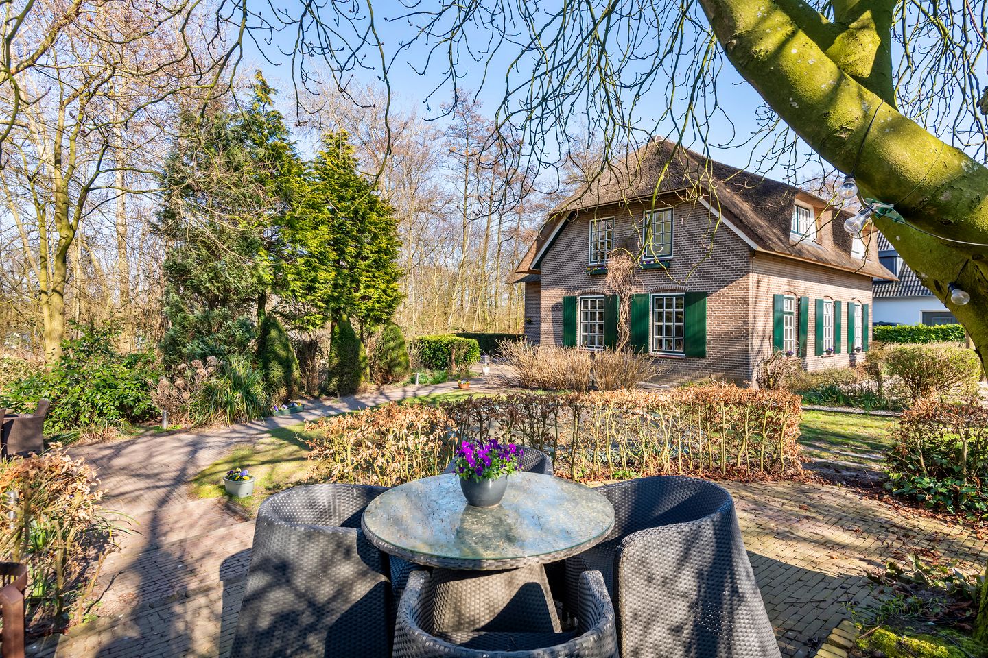 Foto 29 van Tielerweg 52