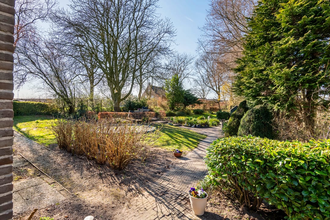 Foto 61 van Tielerweg 52