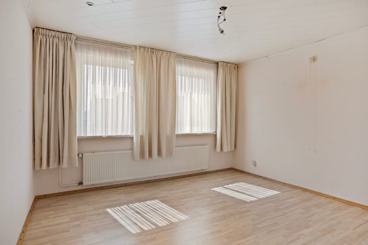 Foto 19 van Schout Kellenerstraat 137