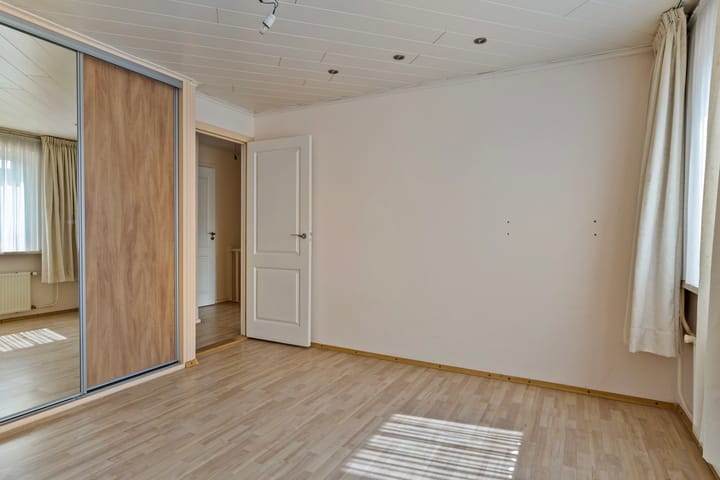 Foto 20 van Schout Kellenerstraat 137