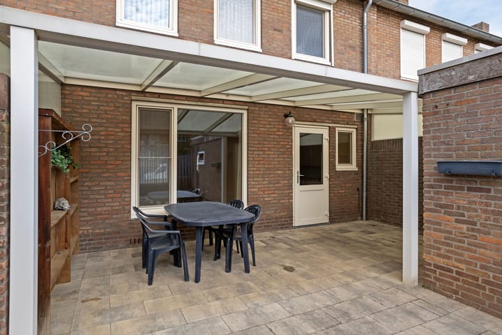 Foto 31 van Schout Kellenerstraat 137